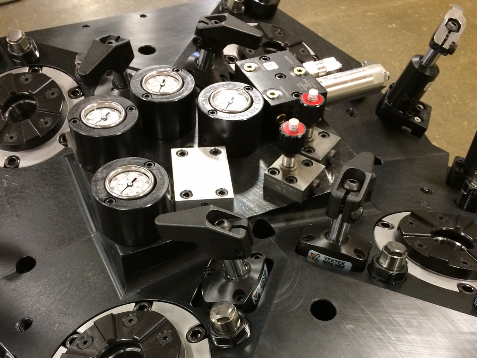 Workholding XY Tool & Die